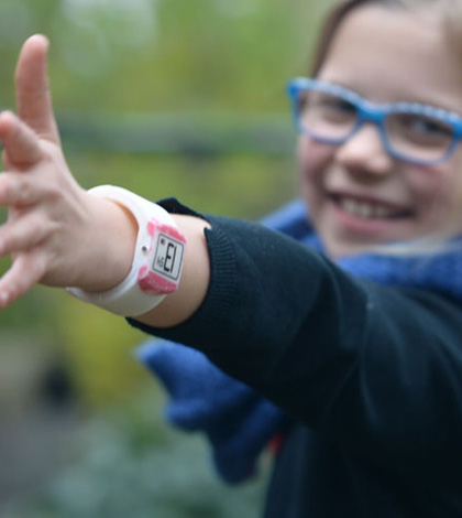 Nederlandse startup haalt 150k op voor productie Kidswatcher